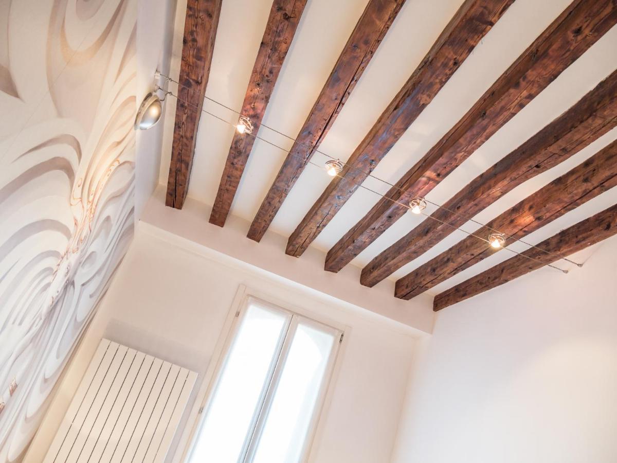 San Polo Design Apartments By Wonderful Italy Venezia Esterno foto