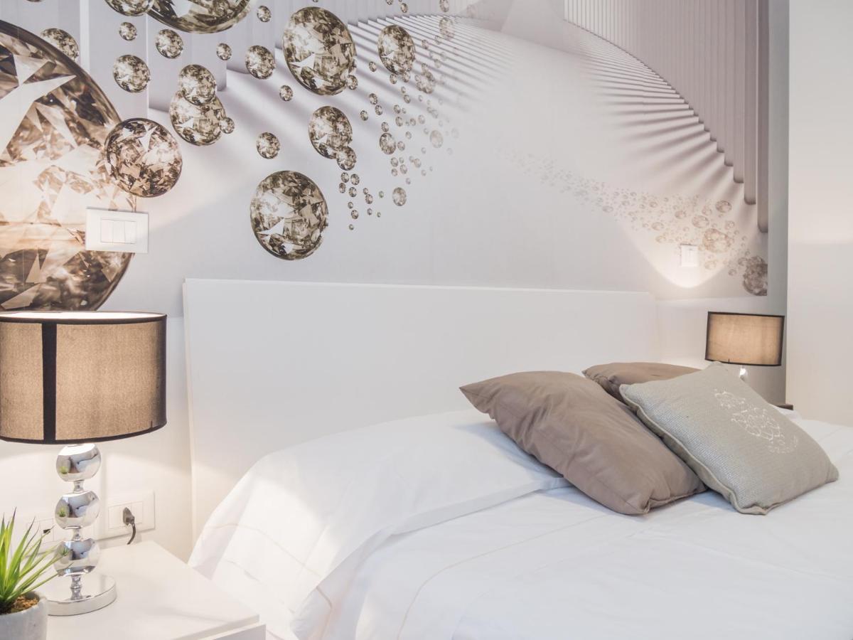 San Polo Design Apartments By Wonderful Italy Venezia Esterno foto