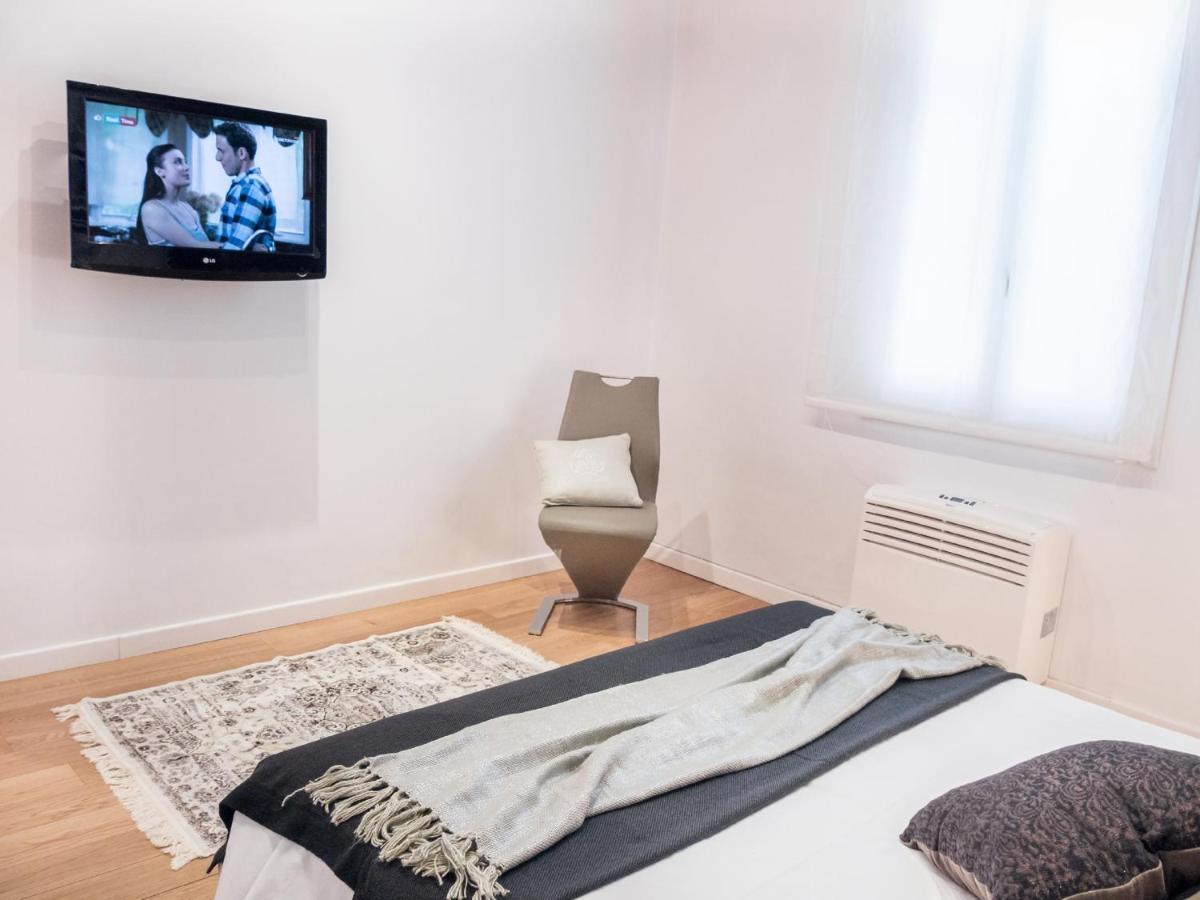 San Polo Design Apartments By Wonderful Italy Venezia Esterno foto